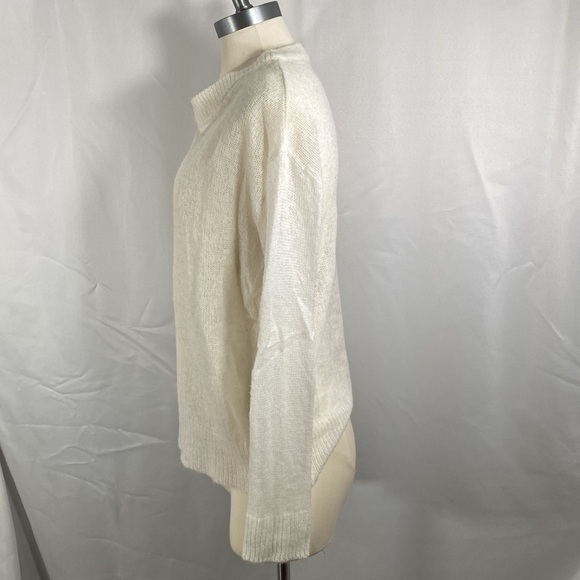 Zenana open weave ivory sweater sexy lightweight mohair blend snow bunny medium - Picture 5 of 8